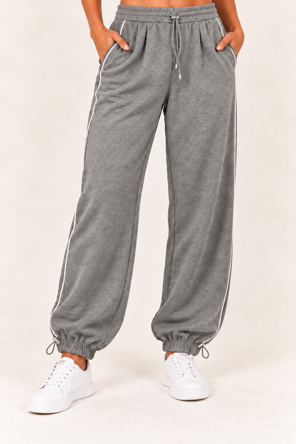 Women’s Oversized Quarter-Zip Two-Piece Set.