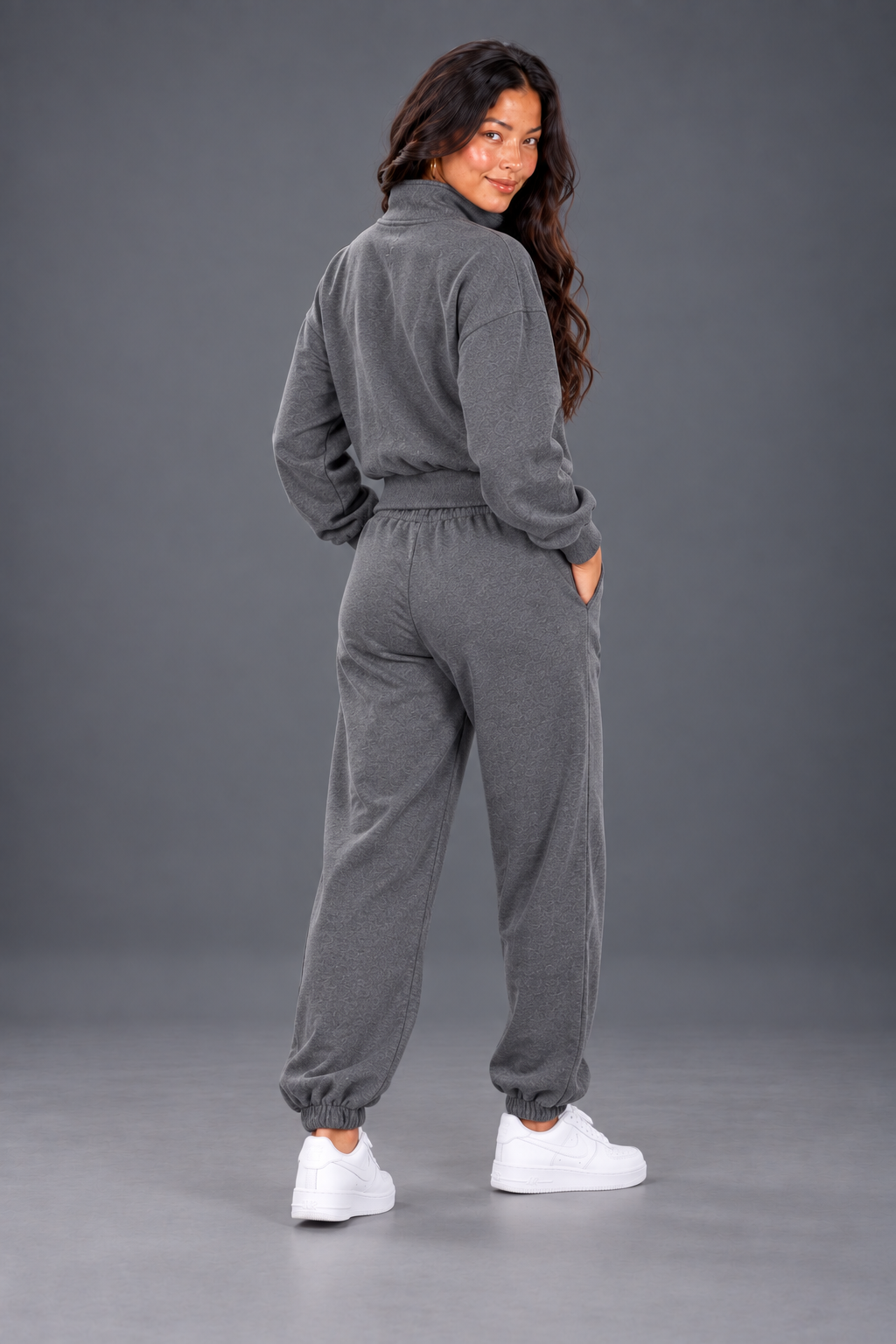Women’s Cream Quarter-Zip Sweatshirt & Jogger Set