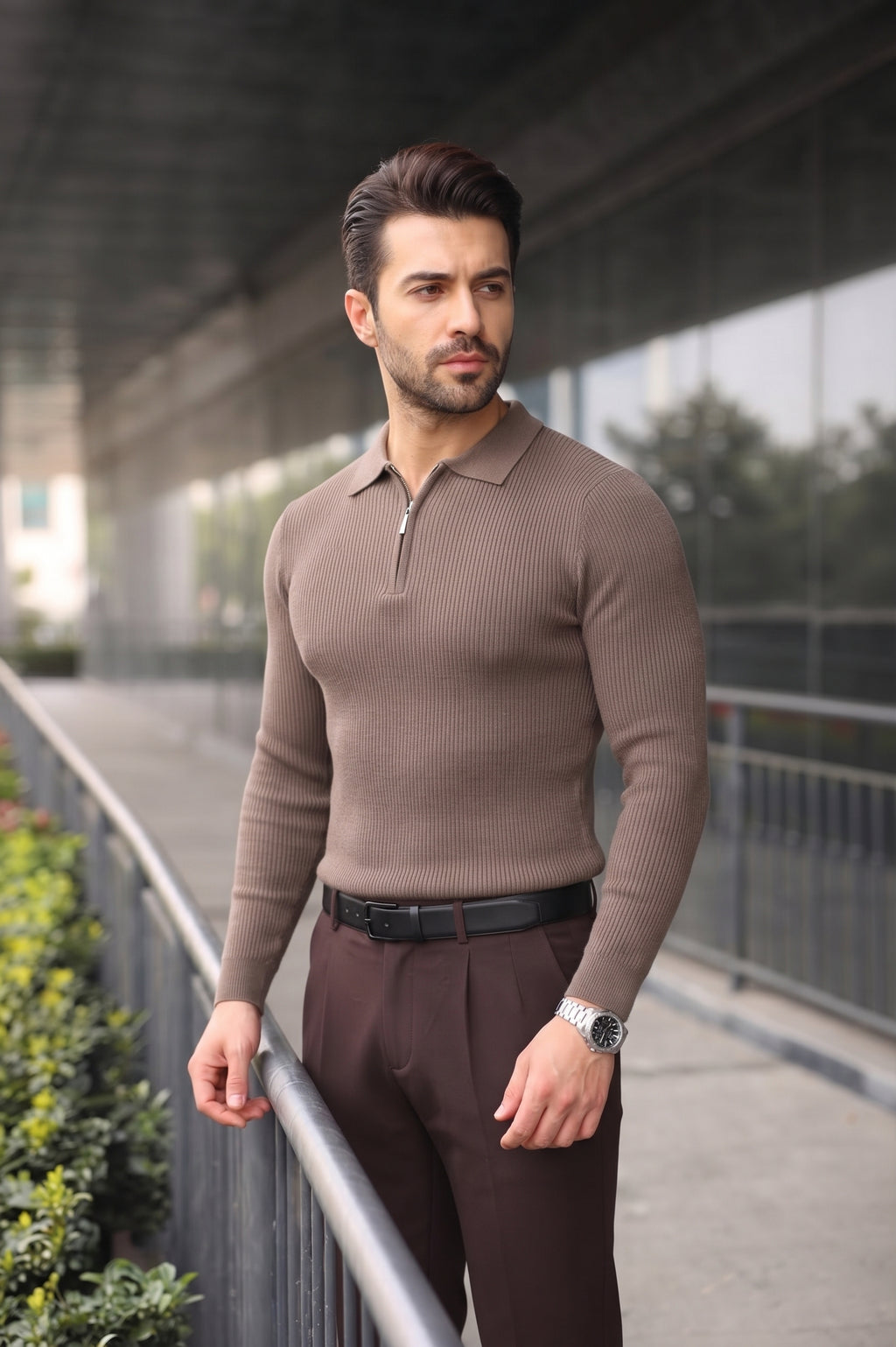 Men’s Long-Sleeve Quarter-Zip Knit Sweater