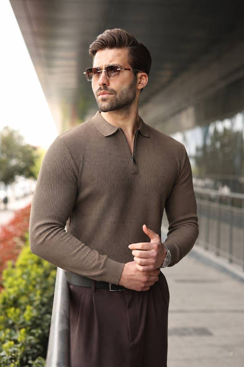 Men’s Long-Sleeve Quarter-Zip Knit Sweater